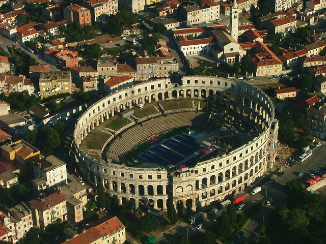 Pula_Arena_aerial_1